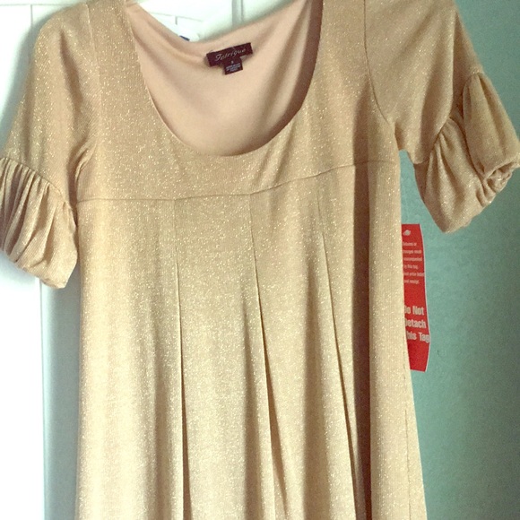 intrigue Dresses & Skirts - New Intrigue small mini dress